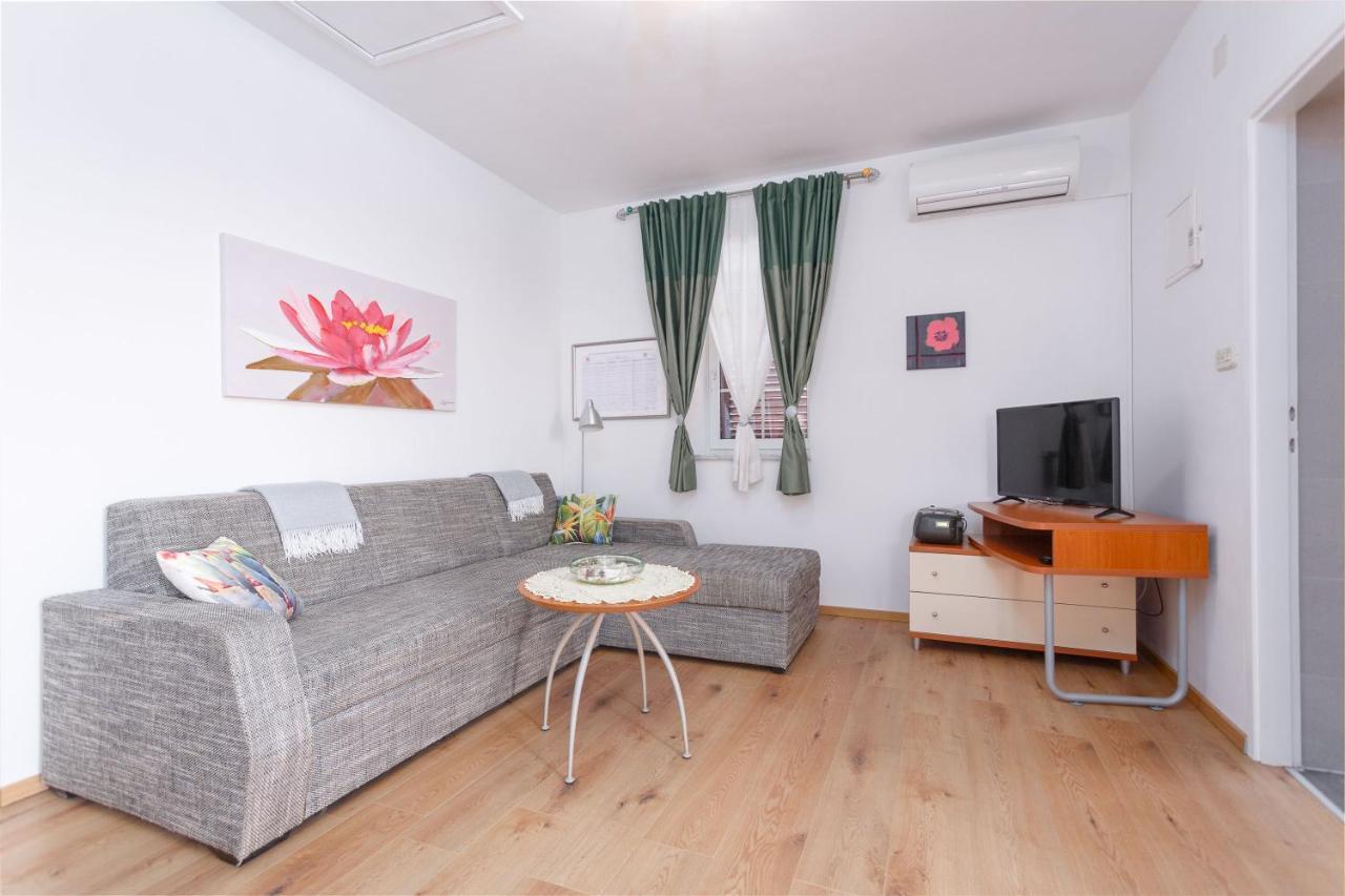 Kornić Apartment Marko מראה חיצוני תמונה